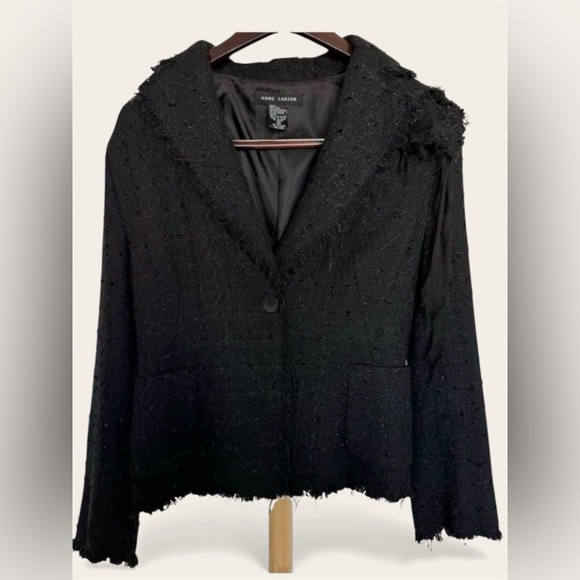 Anne Carson Jackets & Blazers - ANNE CARSON Silk Blend
Blazer L Black Plaid Raw Trim Floral Brooch Boho
Witchy